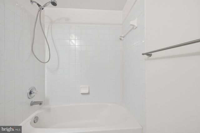 13860 CROSSTIE DR, Germantown, MD 20874