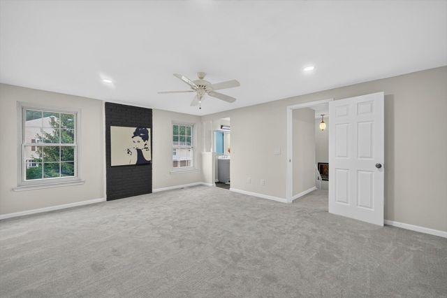 21344 E Glen Haven Circle, Northville, MI 48167