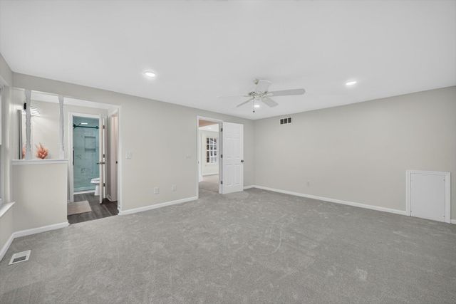 21344 E Glen Haven Circle, Northville, MI 48167