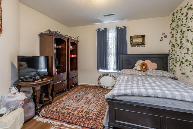 1802 MCALESTER ST, Columbia, MO 65201