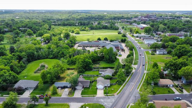 1802 MCALESTER ST, Columbia, MO 65201