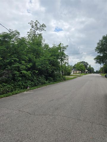 0 Ave F Tbd, Conroe, TX 77301