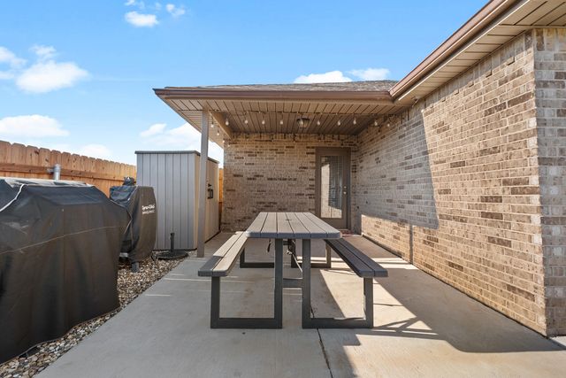 7402 105th Street, Lubbock, TX 79424