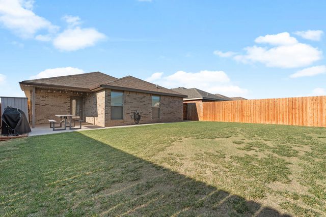 7402 105th Street, Lubbock, TX 79424