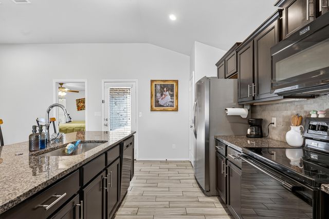 7402 105th Street, Lubbock, TX 79424
