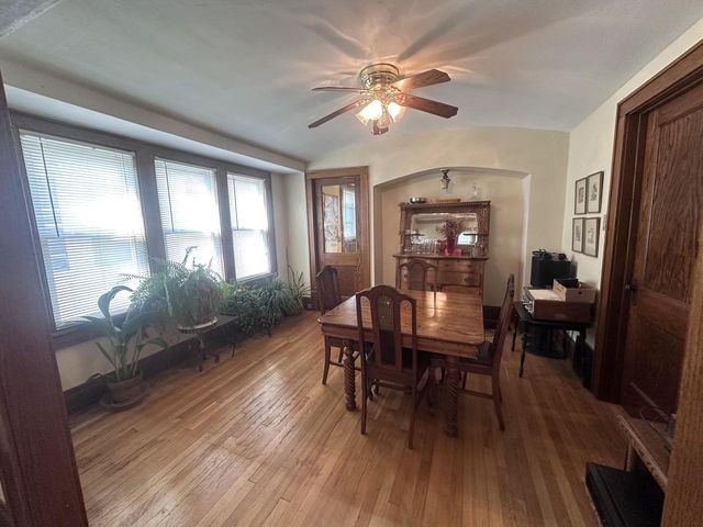 3459 N Bremen STREET, Milwaukee, WI 53212