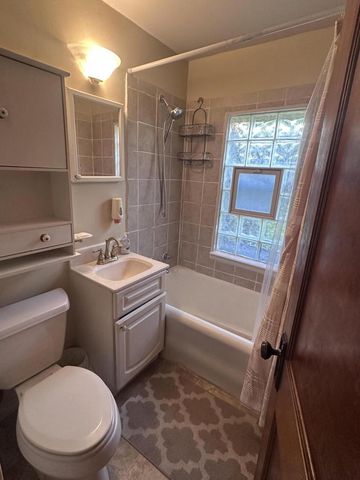 3459 N Bremen STREET, Milwaukee, WI 53212