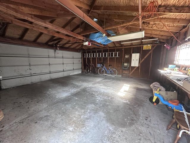3459 N Bremen STREET, Milwaukee, WI 53212