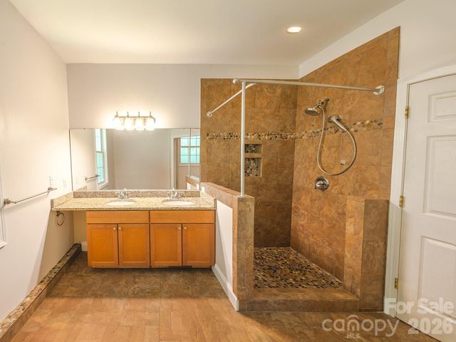 340 Old Haw Creek Road, Asheville, NC 28805