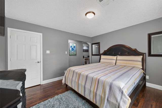 1803 Grand Valley Drive, Houston, TX 77090