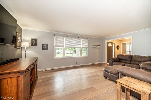 6793 Tanglewood Drive, Youngstown, OH 44512