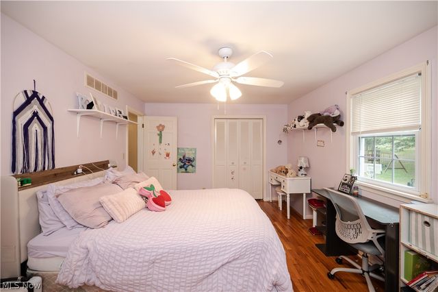 6793 Tanglewood Drive, Youngstown, OH 44512