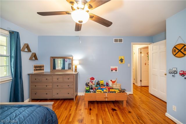 6793 Tanglewood Drive, Youngstown, OH 44512