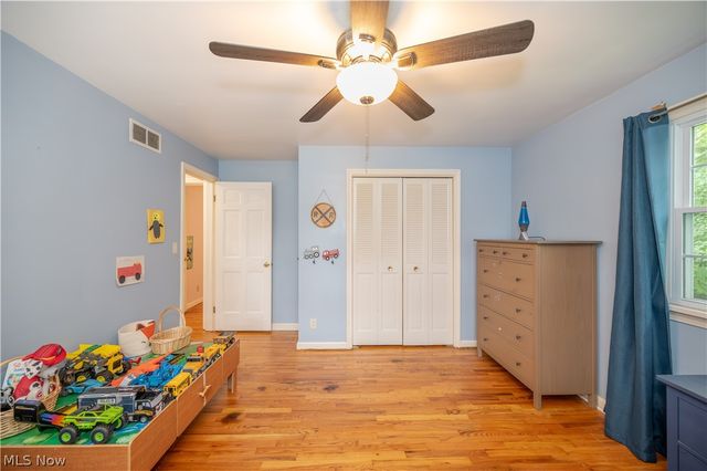 6793 Tanglewood Drive, Youngstown, OH 44512