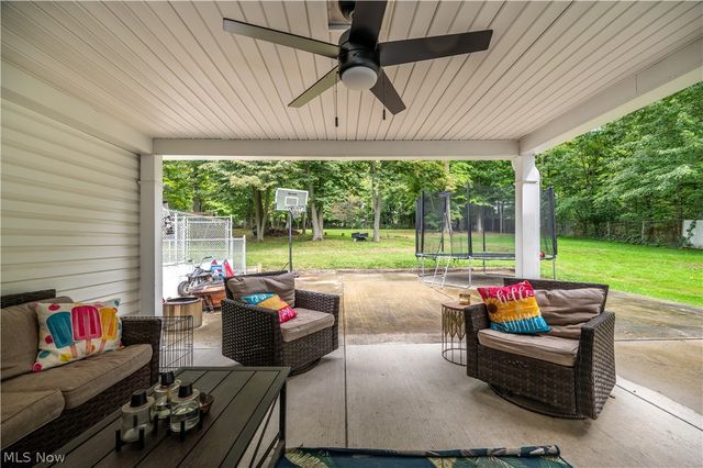 6793 Tanglewood Drive, Youngstown, OH 44512