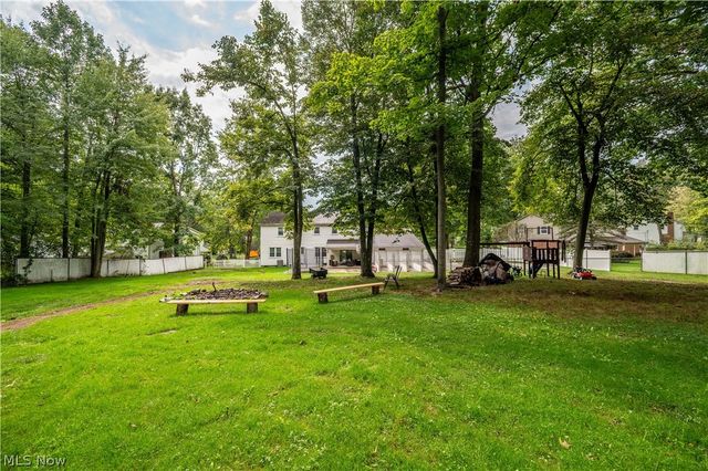 6793 Tanglewood Drive, Youngstown, OH 44512