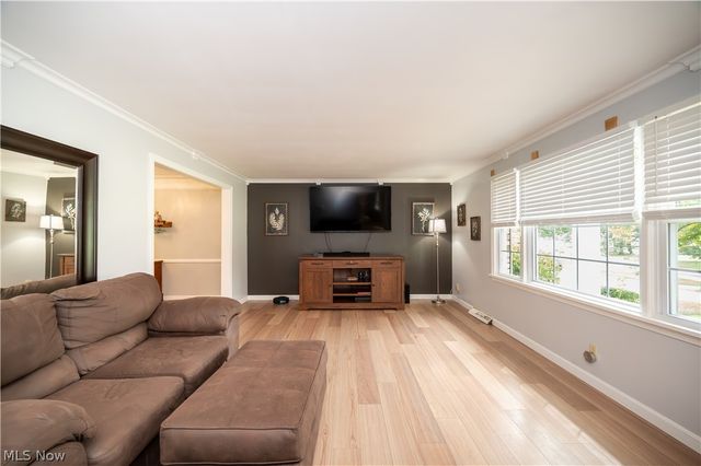 6793 Tanglewood Drive, Youngstown, OH 44512
