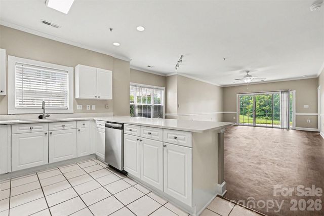 9041 Meadow Vista Road, Charlotte, NC 28213