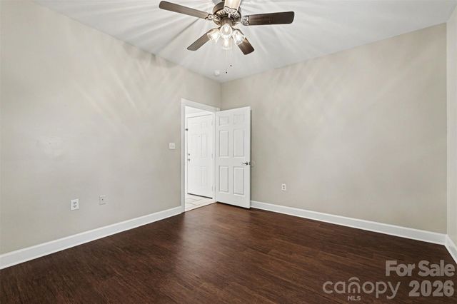 9041 Meadow Vista Road, Charlotte, NC 28213