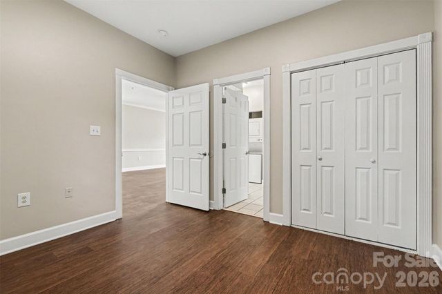 9041 Meadow Vista Road, Charlotte, NC 28213