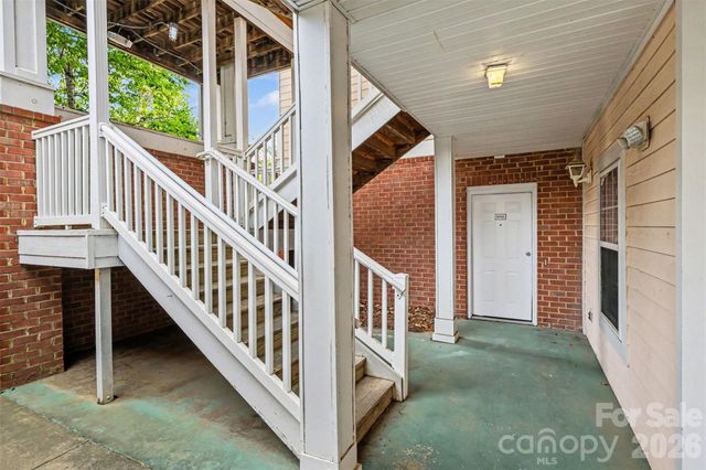 9041 Meadow Vista Road, Charlotte, NC 28213