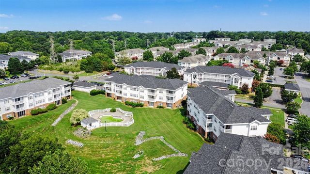 9041 Meadow Vista Road, Charlotte, NC 28213