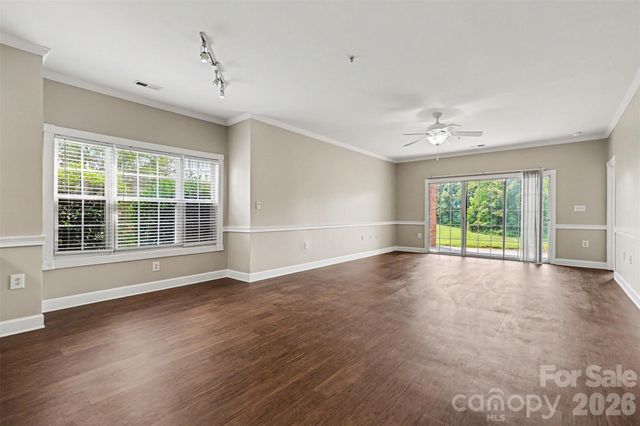 9041 Meadow Vista Road, Charlotte, NC 28213