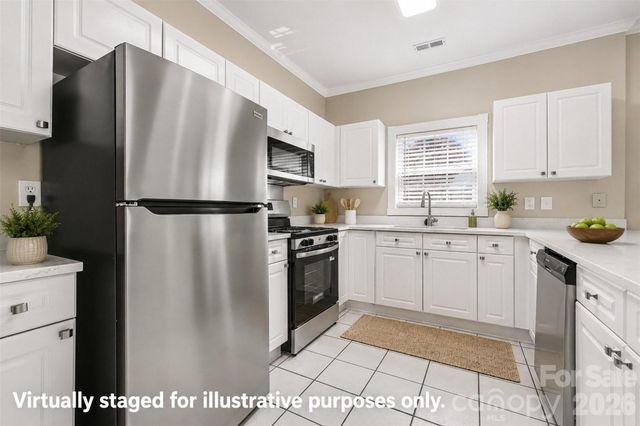 9041 Meadow Vista Road, Charlotte, NC 28213