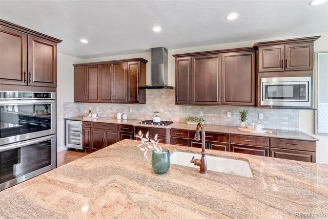 11890 W 39th Place, Wheat Ridge, CO 80033