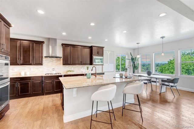 11890 W 39th Place, Wheat Ridge, CO 80033