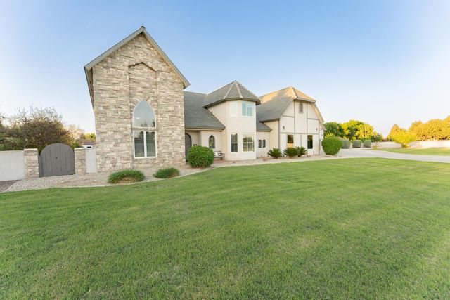 13496 El Nogal Avenue, Visalia, CA 93292