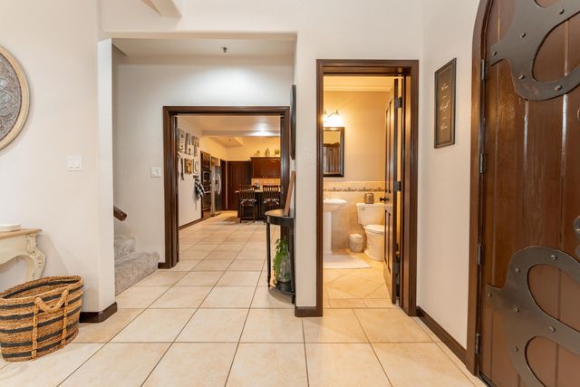 13496 El Nogal Avenue, Visalia, CA 93292