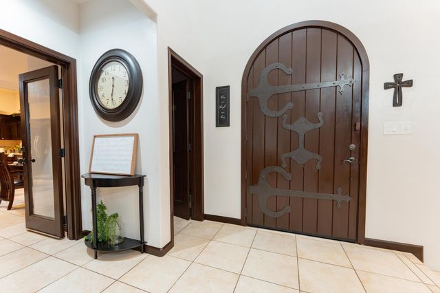 13496 El Nogal Avenue, Visalia, CA 93292