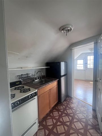 225 E Market Street, Long Beach, NY 11561