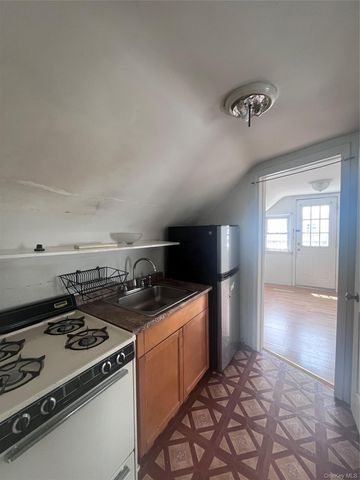 225 E Market Street, Long Beach, NY 11561