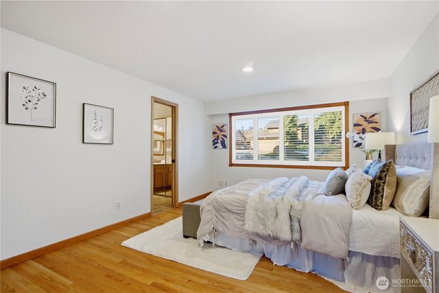 8713 NE 144th Street, Kirkland, WA 98034