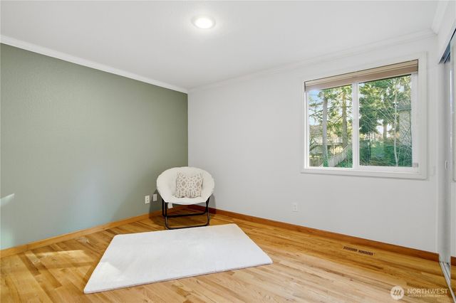 8713 NE 144th Street, Kirkland, WA 98034