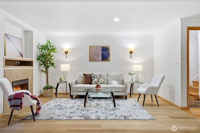 8713 NE 144th Street, Kirkland, WA 98034