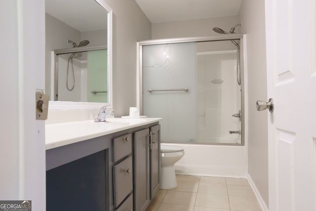 2581 Southhaven Lane, Buford, GA 30519