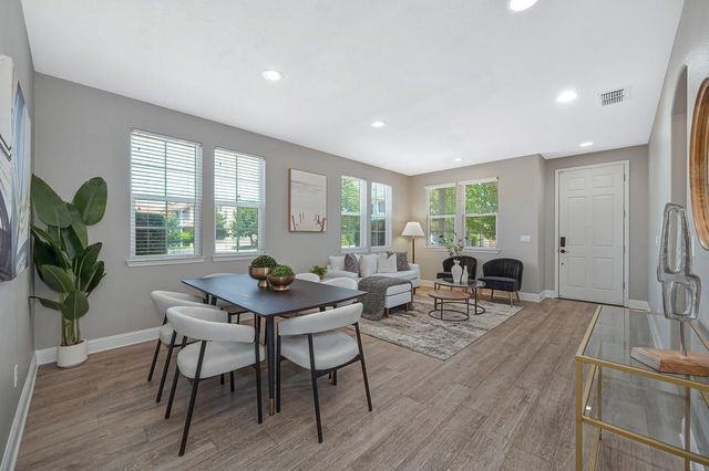 4082 Copper Lake Way, Rancho Cordova, CA 95742