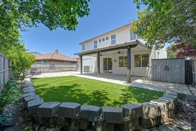 4082 Copper Lake Way, Rancho Cordova, CA 95742