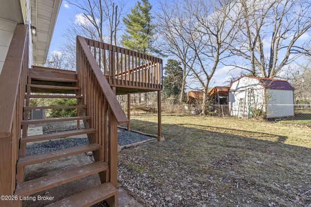 269 Senate Cir, Radcliff, KY 40160