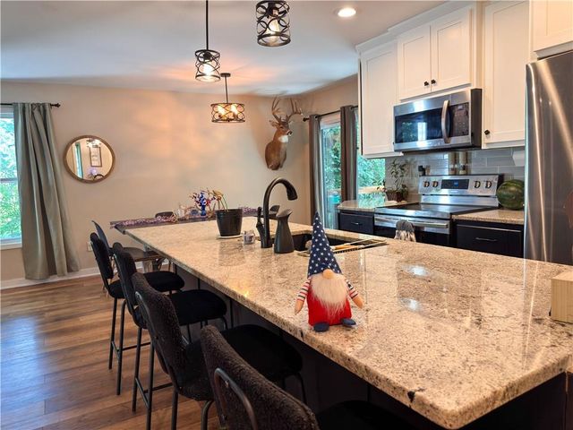 106 S 4th Street, Cleveland, MO 64734