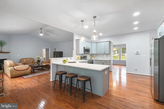 13647 VAN DOREN RD, Manassas, VA 20112