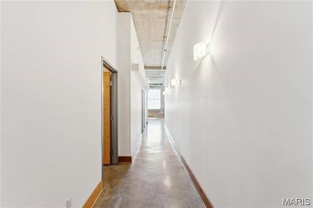 2201 Locust Street 207, St Louis, MO 63103