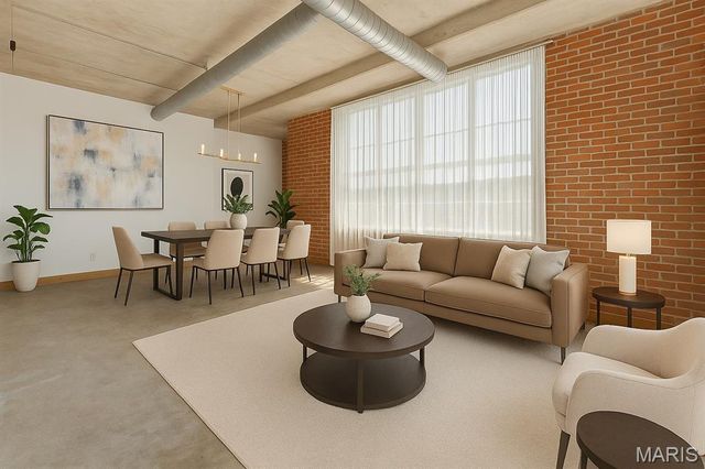 2201 Locust Street 207, St Louis, MO 63103