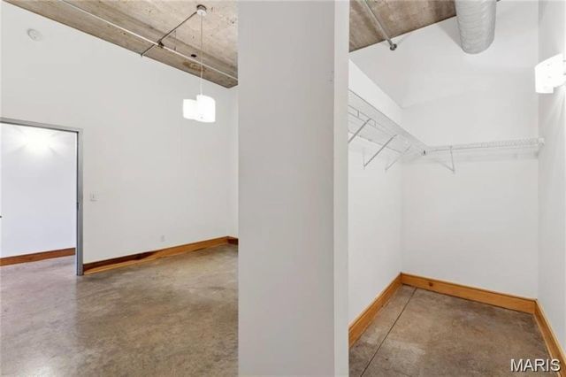 2201 Locust Street 207, St Louis, MO 63103