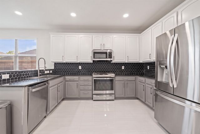 2308 Sunshine Drive, Little Elm, TX 75068