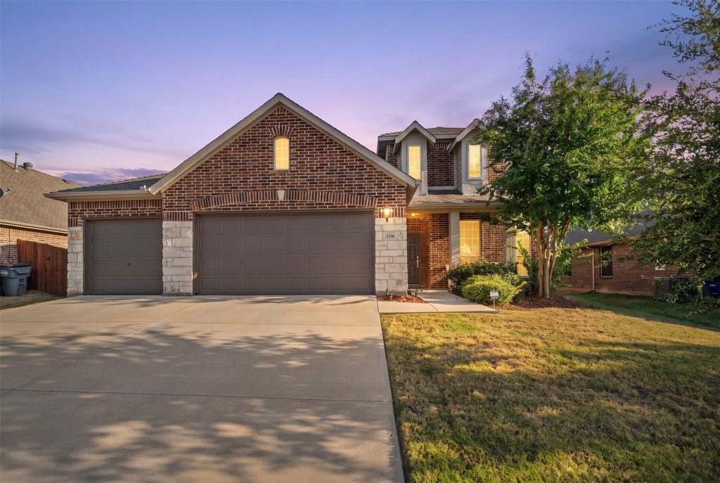 2308 Sunshine Drive, Little Elm, TX 75068