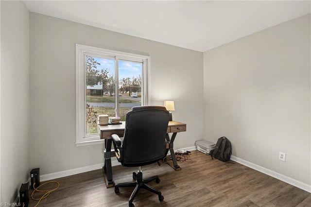 1065 Claremont NE Avenue, Winston-salem, NC 27101